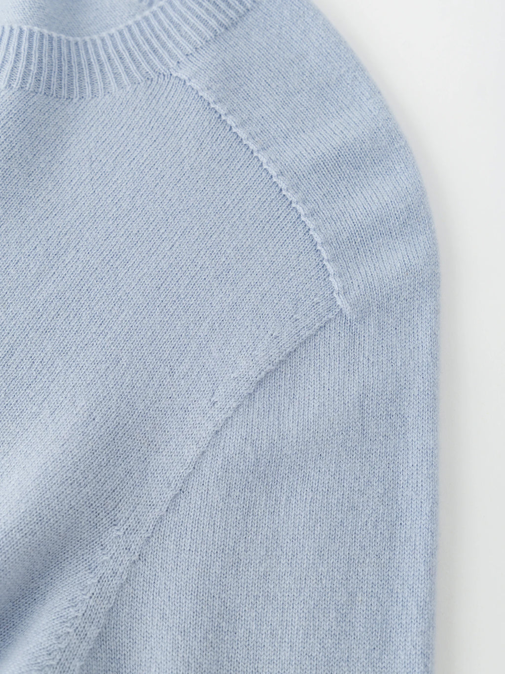 FSLE Women's 100% Wool Seamless Knit Sweater