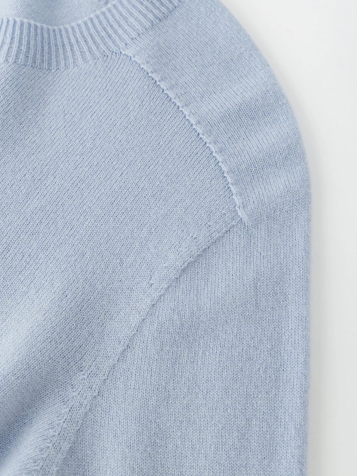 FSLE Women's 100% Wool Seamless Knit Sweater