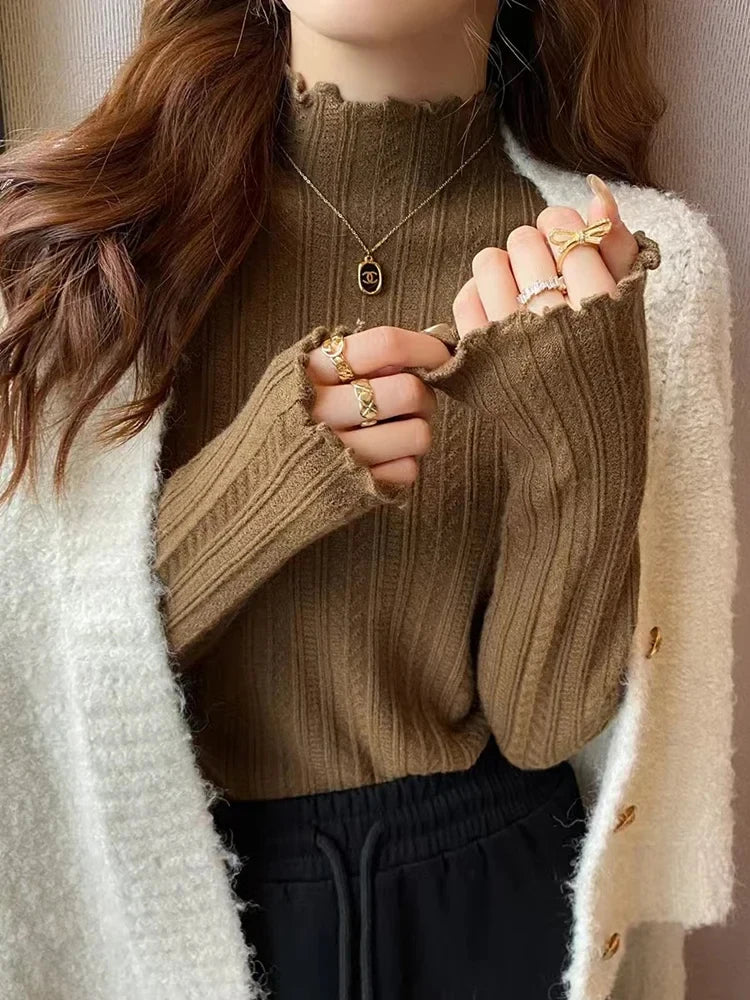 Women's Ruffled Semi-Turtleneck Knitted Sweater
