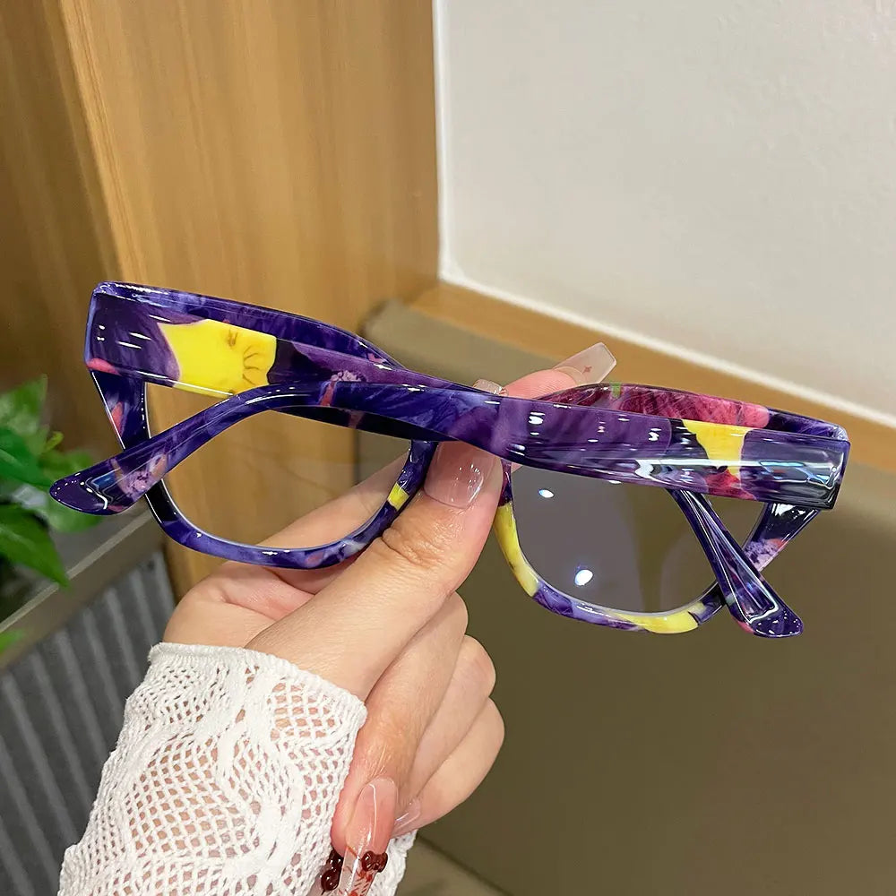 Retro Floral Cat-Eye Reading Glasses for Women, Fashionable Printed Large-Frame Anti-Blue Light Reading Glasses, Personalized Colorful Pattern High-Definition Reading Glasses