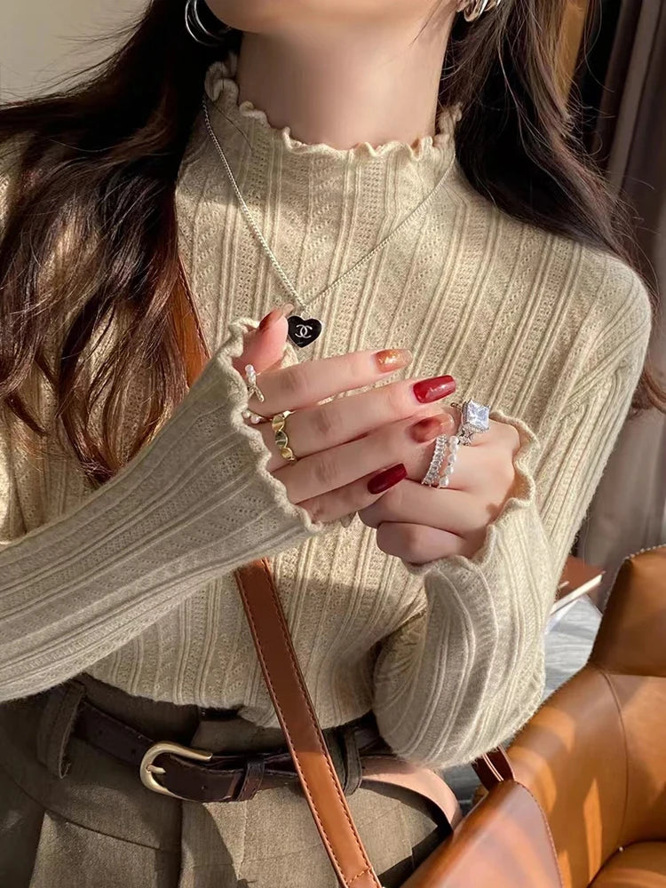 Women's Ruffled Semi-Turtleneck Knitted Sweater