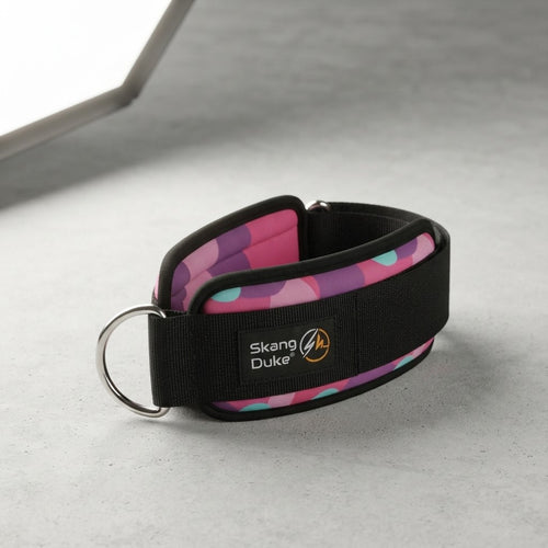 Sangle de cheville réglable pour appareils à poulie